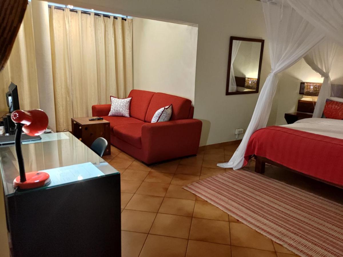 Sundown Guest House มาปูโต ภายนอก รูปภาพ