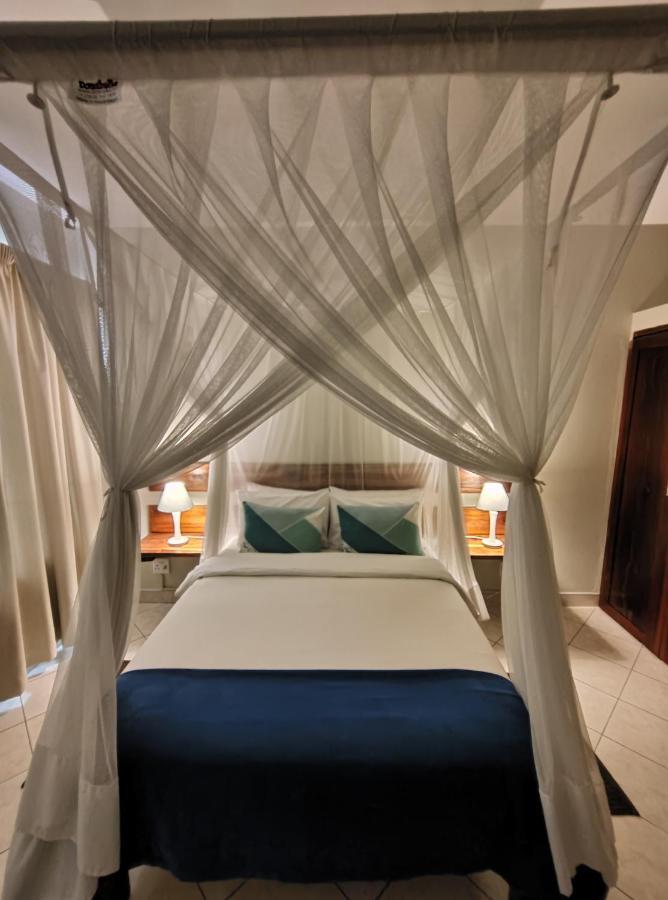 Sundown Guest House มาปูโต ภายนอก รูปภาพ