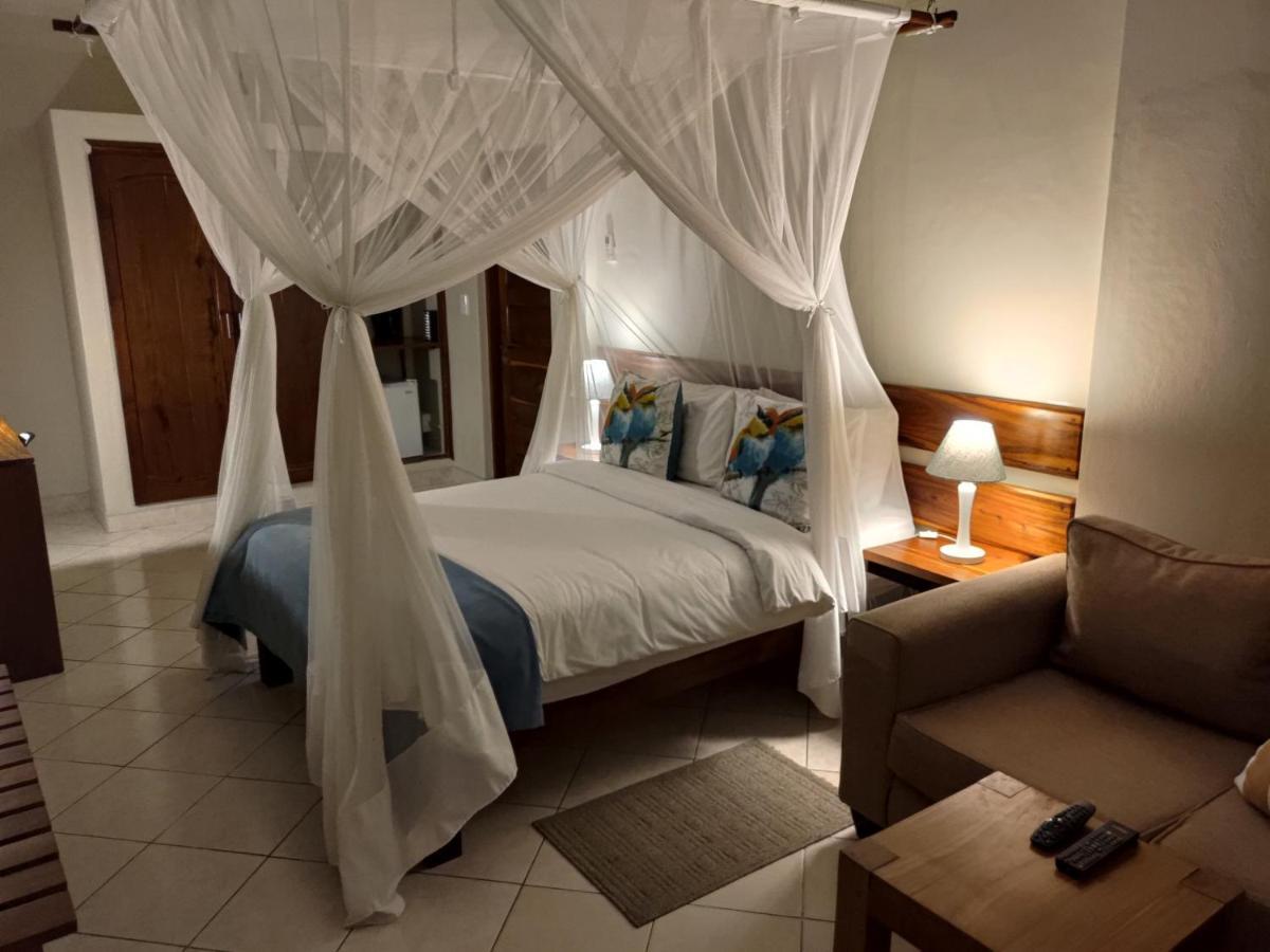 Sundown Guest House มาปูโต ภายนอก รูปภาพ